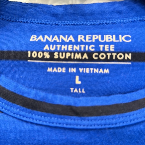 Banana Republic TShirt - Picture 2 of 2